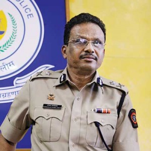 BOMBAY LEAKS की ख़बर का असर,छगन भुजबल को ED ने किया गिरफ़्तार,नागपुर मुबंई में मौजूद CA की होगी जल्द गिरफ्तारी