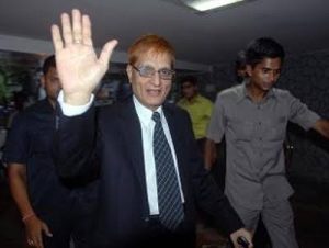 नक्सल प्रभावित इलाकों को लेकर राजनाथ सिंह की 10 राजयों के मुख्यमंत्रियों के साथ आज मीटिंग , लेकिन महाराष्ट्र में गडचिरोली डी.आई.जी की पोस्ट अभी भी खाली